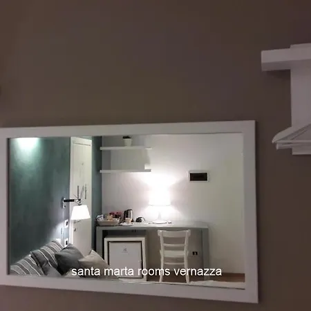 Santa Marta Rooms 3* Vernazza