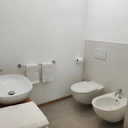 Santa Marta Rooms Vernazza